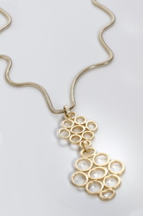 Cutout Pendant Necklace